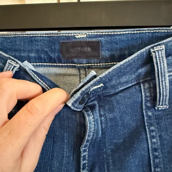 MOTHER Medium Blue Cropped Jeans - Picture 8 of 12